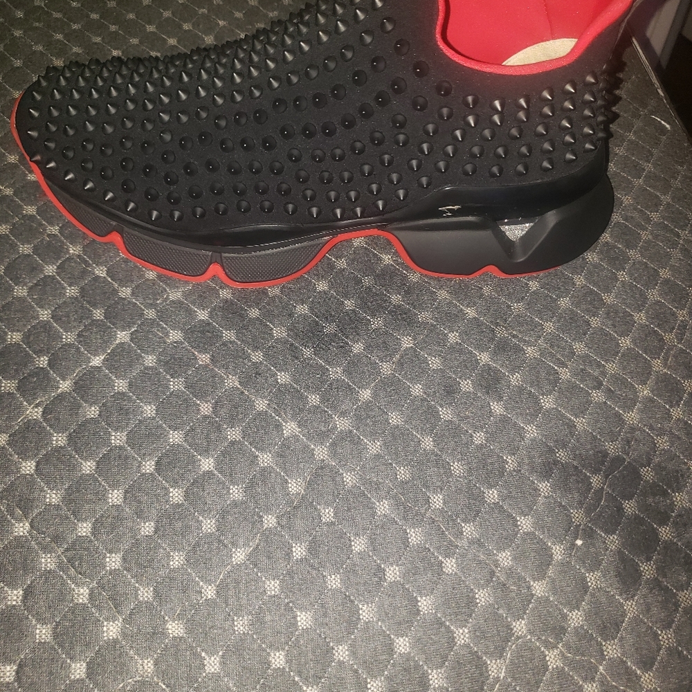 Christian  Louboutin - Picture 13 of 14